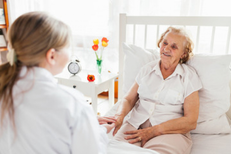 Onde Contratar Enfermagem Home Care Vinhedo - Enfermeiro de Home Care